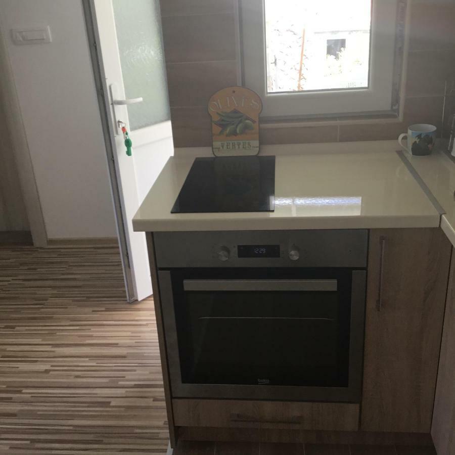 Vila Jovana Сутоморе Экстерьер фото