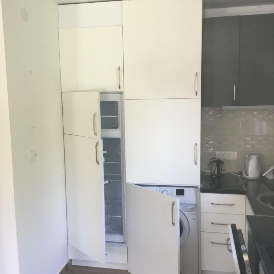 Vila Jovana Сутоморе Экстерьер фото